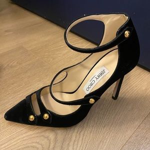 Jimmy Choo Black Velvet Heel 37